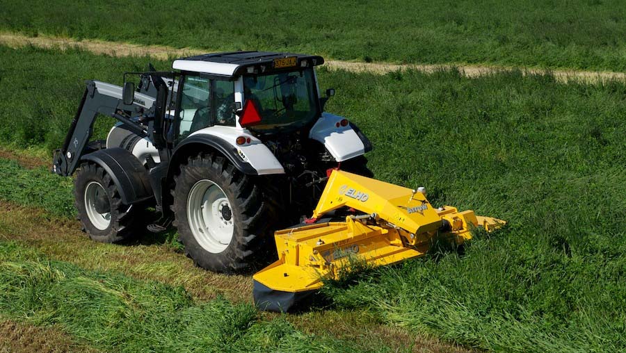 ELHO 3700 Front Mower